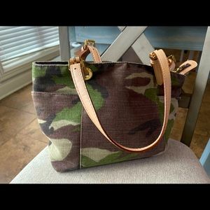 Michael Kors limited edition camo tote rare